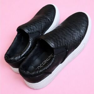 COCONUTS BY MATISSE Black Slip-On Platform Sneakers with White Sole